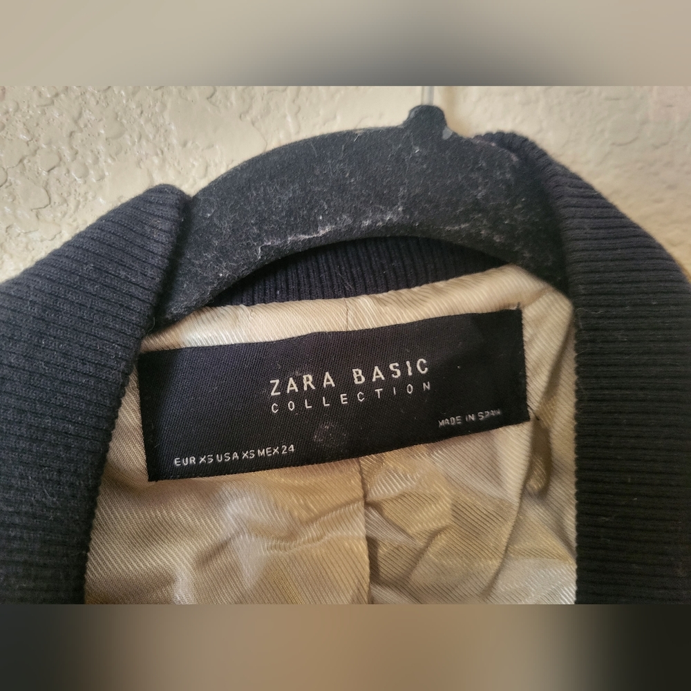 Zara Basic Floral Print Velvet Track Jacket - Picture 11 of 11